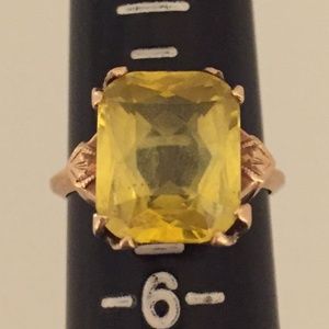 10K Rosegold Vintage Art Deco Peridot Ring-Size 5.